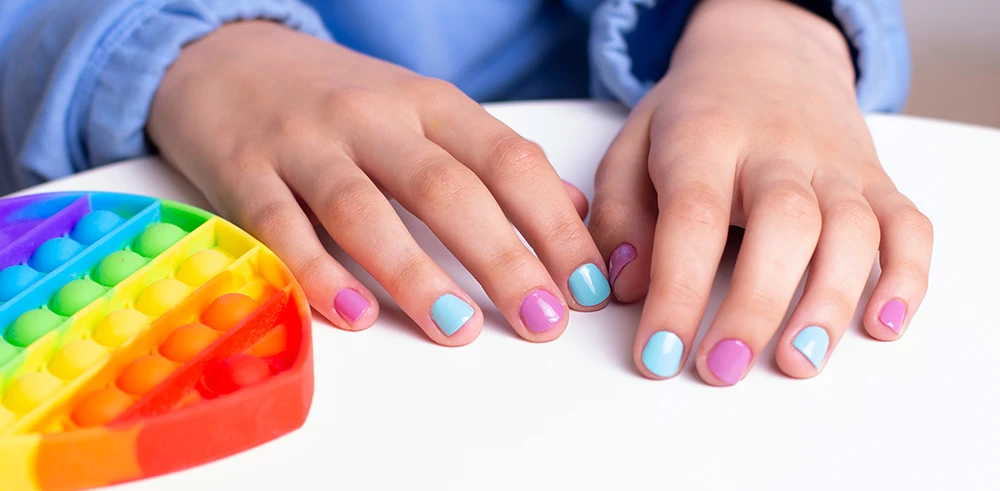 NAIL SERVICES
